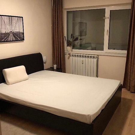 Zen Escape Luxury Retreat Apartment บูคาเรสต์ ภายนอก รูปภาพ
