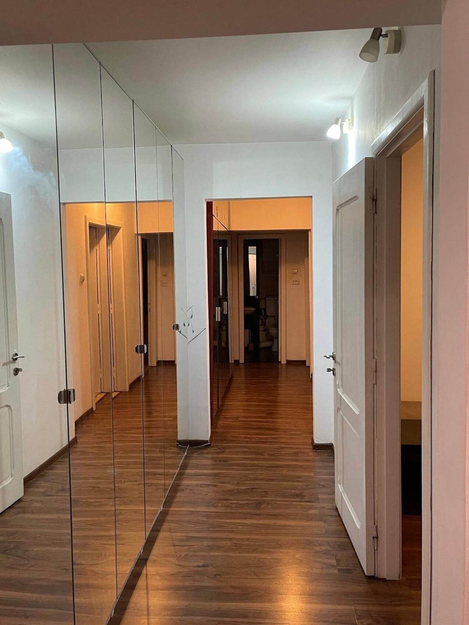 Zen Escape Luxury Retreat Apartment บูคาเรสต์ ภายนอก รูปภาพ